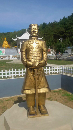 秦俑.jpg